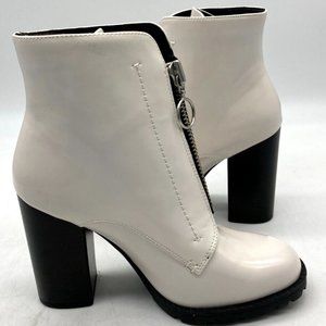 BCBGeneration Pilar Chalk Off White Ankle Booties Heels Wmn's Sz 7 M Block Heel